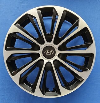 Wieldoppen Hyundai 14 inch universeel zwart zilver HYN44314 ZW