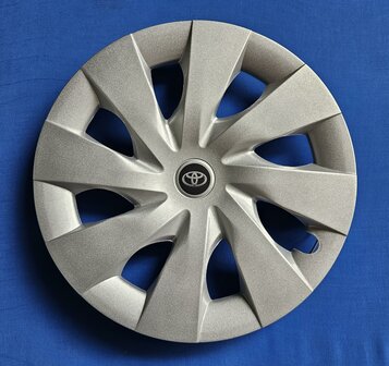 Wieldoppen Toyota Yaris/Verso 2013&gt; 15 inch TOY81715