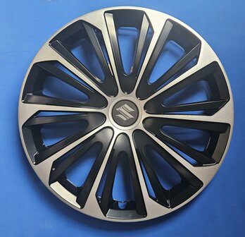 Wieldoppen voor Suzuki 16 inch zwart zilver SUZ44316ZW