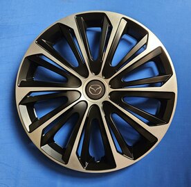 Wieldoppen Mazda 14 inch universeel zwart zilver MAZ44314 ZW