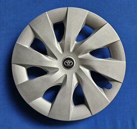 Wieldoppen Toyota Yaris/Verso 2013> 15 inch TOY81715